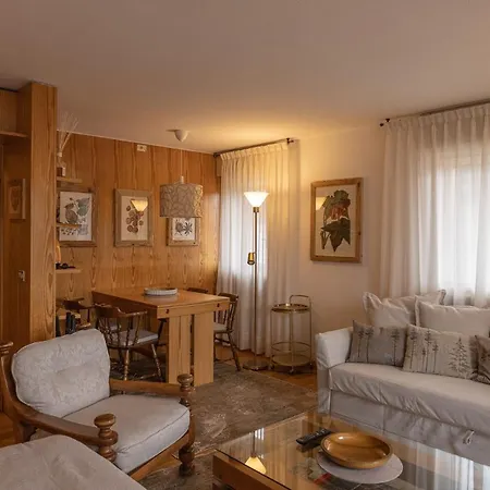 Sorapis Mini - Monolocale Panoramico Apartament *