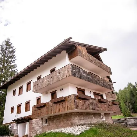 Sorapis Mini - Monolocale Panoramico Apartmán *